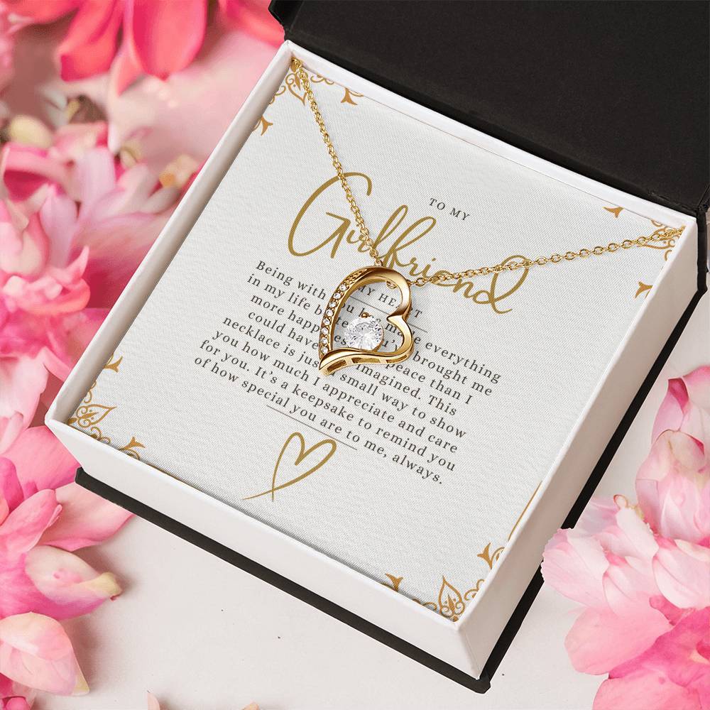 To My Girlfriend – Forever Grateful Necklace: A Timeless Keepsake of Love and Appreciation